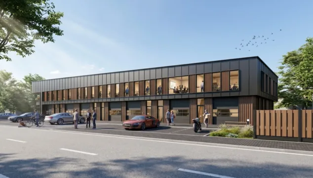 Vooraanzicht van nieuw bedrijfspand in Woerden